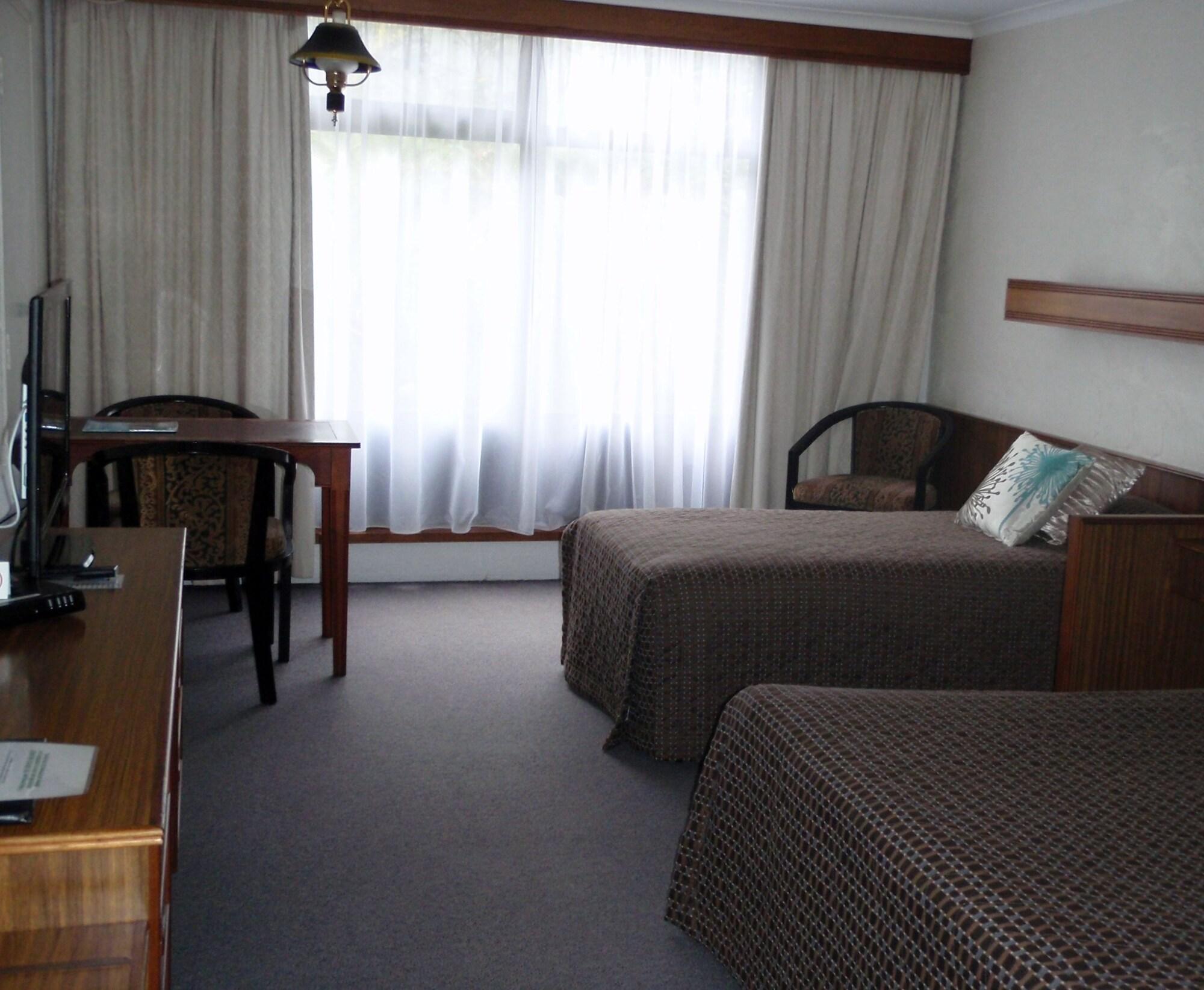 West Coaster Motel Queenstown Exterior photo
